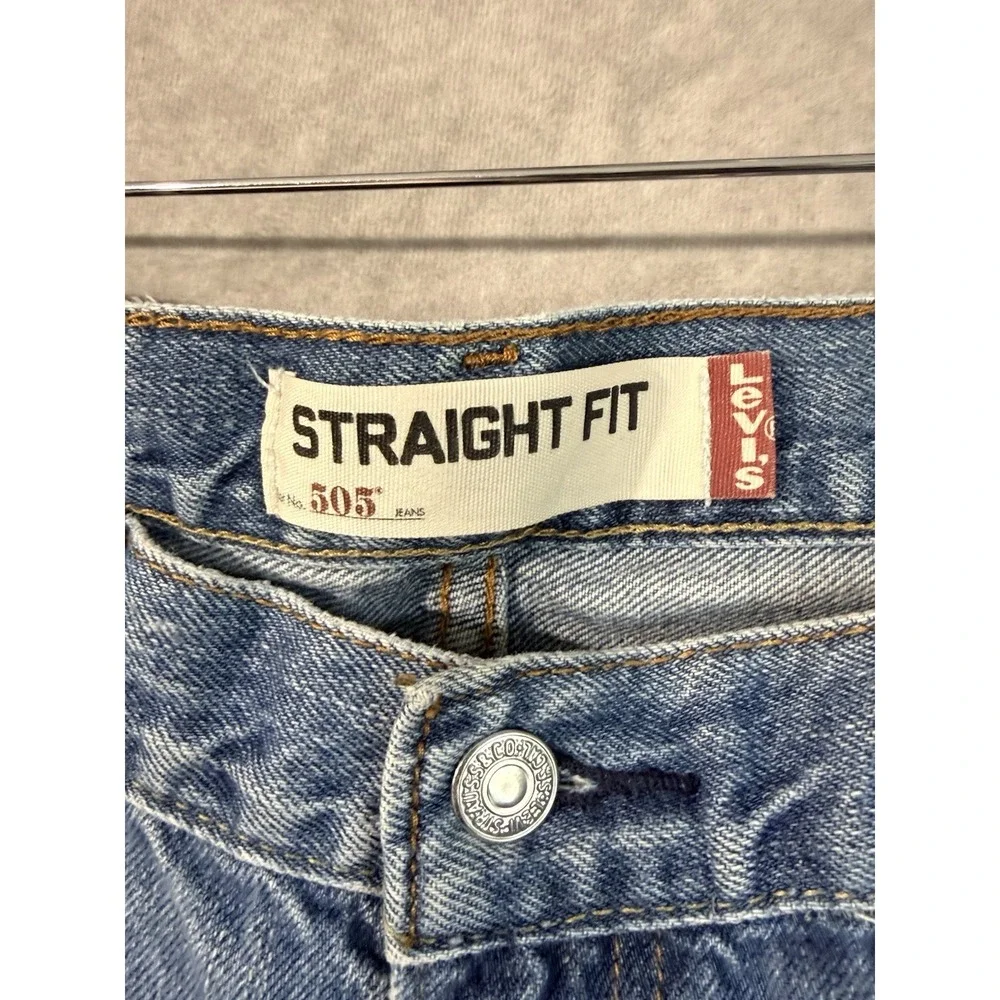 Levis 505 Y2K Jeans Mens 34x30 Medium Wash Denim Regular Fit Straight Leg Blue
